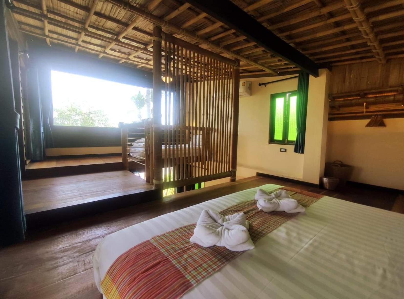 Hotel Relax House Lanta Old Town Ko Lanta Exterior foto